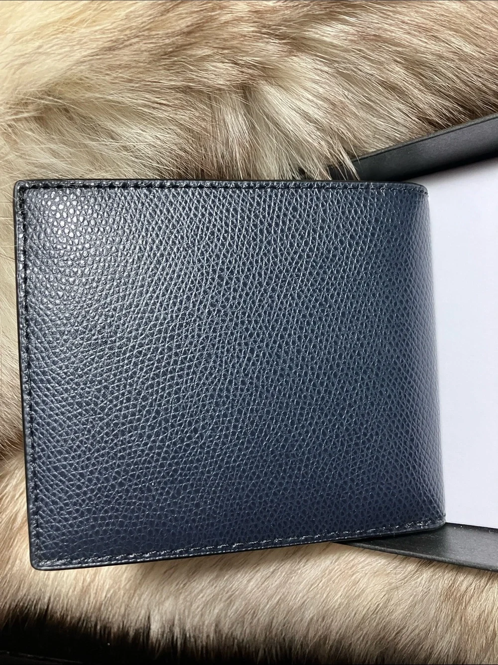 NWT. Michael Kors Navy Blue Textured Leather Men’s Bi-Fold Wallet